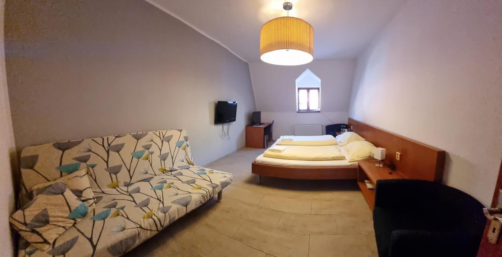 Nevinne Apartmany Колин Экстерьер фото